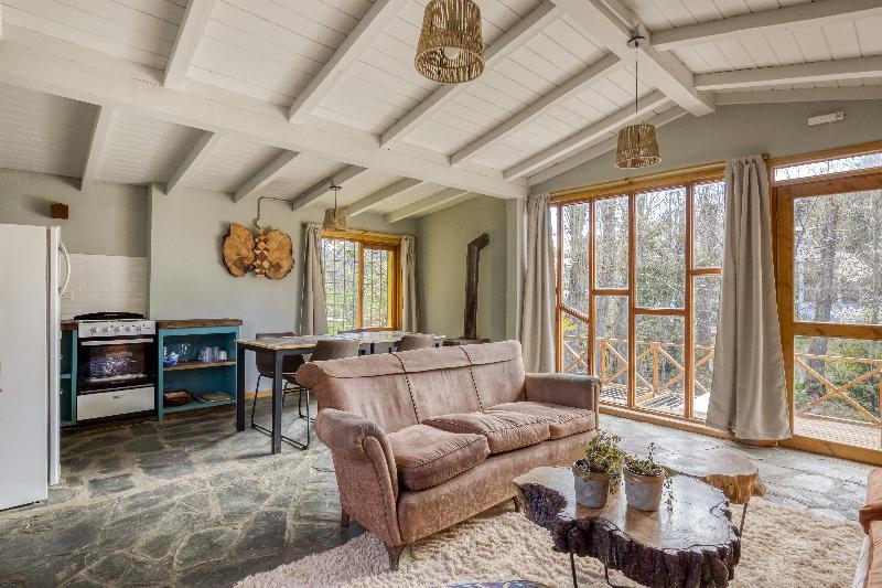 Socialtel Bariloche - Formerly Selina Bariloche Экстерьер фото